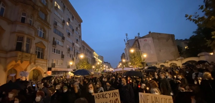 Protesty aborcjonistów – Warszawa, Poznań, Kraków, Bydgoszcz