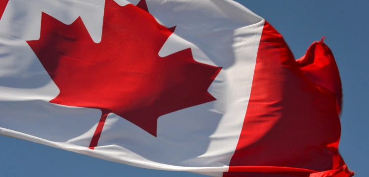 Kanada: Protest przeciw obostrzeniom przybiera na sile. Ewakuowano premiera