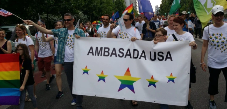 Amerykańska ambasador głównym ideologiem LGBT w Polsce?