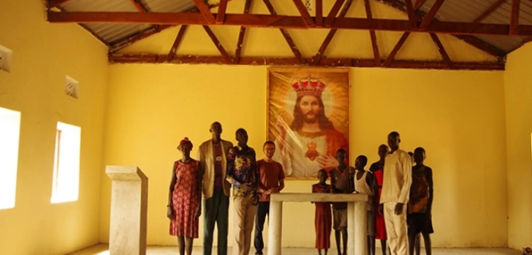 Pomocna dłoń Stowarzyszenia Ks. Piotra Skargi i organizacji kościelnych dla katolików w Afryce