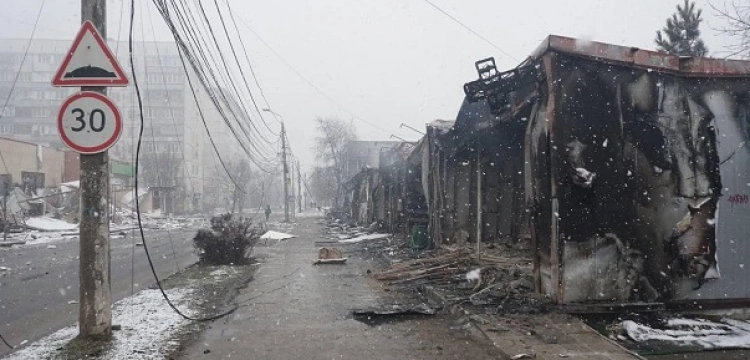 Z Mariupola wydostał się konwój około 100 samochodów osobowych - informuje Bp Sobiło