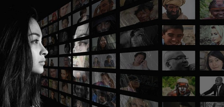 Jak przeciwdziałać koncentracji kapitałowej i chronić pluralizm mediów – monografia Ordo Iuris