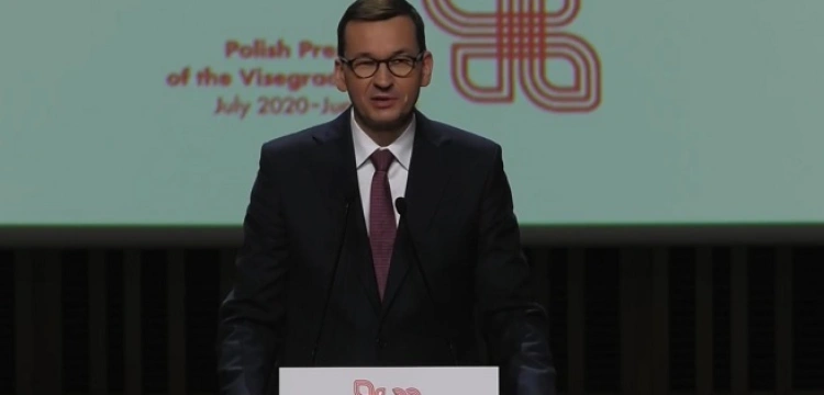 Premier Morawiecki: KE powinna wywrzeć nacisk na firmy farmaceutyczne