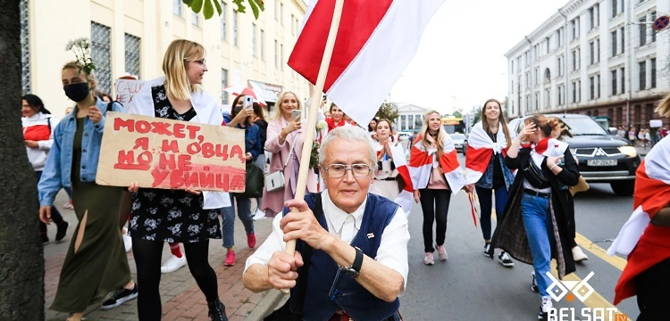 (Wideo) Białoruś. OMON nie był w stanie zablokować marszu kobiet