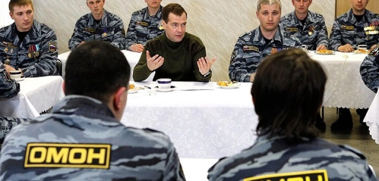 Zdesperowany Putin wysyła na śmierć na Ukrainie oddziały OMON, m.in. z Kaliningradu