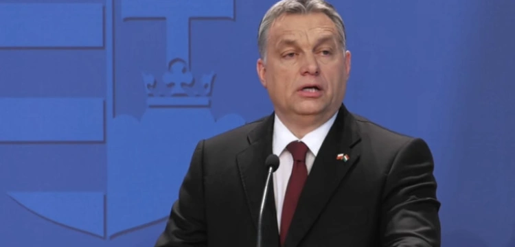 Orban nie chce rozmawiać o zakazie importu rosyjskiej ropy