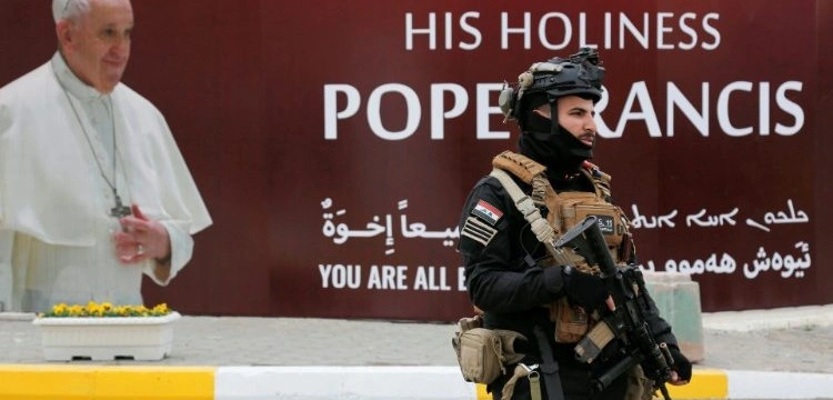 Franciszek w Iraku: najniebezpieczniejsza pielgrzymka pontyfikatu