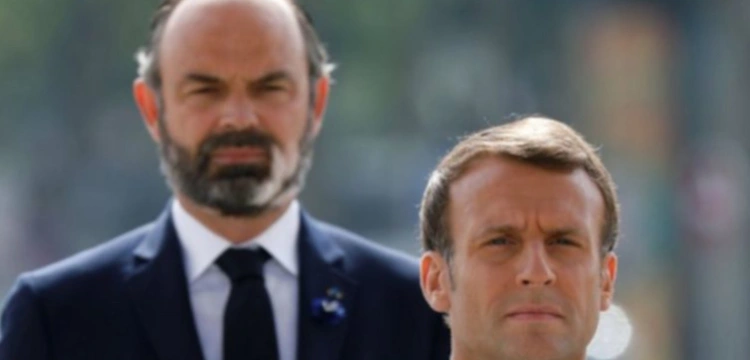 Premier Francji złożył dymisję. Macron z ambitnym planem?