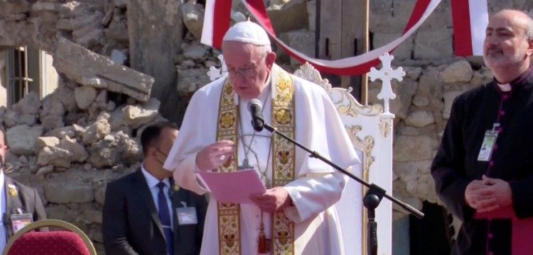 Papież na ruinach Mosulu: Świadek Boga nie jest bierny, ale buduje braterstwo, które jest silniejsze niż bratobójstwo