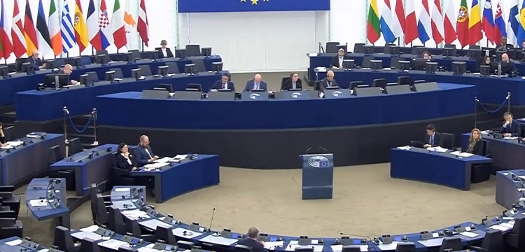 Parlament Europejski wyśle do Polski "misję", która zbada praworządność
