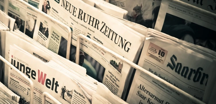 „Ten listek figowy jest po prostu żenujący” - niemiecka prasa ostro o wysyłce hełmów na Ukrainę