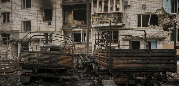 W Mariupolu zginęło już 21 tys. cywilów  