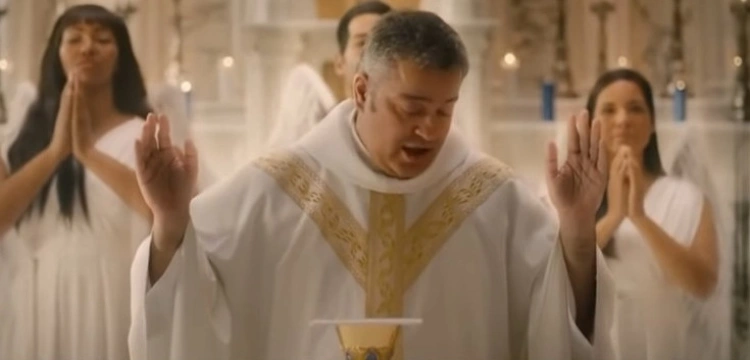 Zobacz, co tak naprawdę dzieje się w czasie Mszy św. To największy cud, którego nie dostrzeżesz oczami