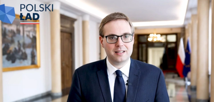 ,,Nie ma zgody na potknięcia’’. Media: Premier zdymisjonował wiceszefa MF