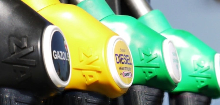 ,,Miliony kierowców w rozpaczy’’. Tak drogiego paliwa w Niemczech jeszcze nie było 