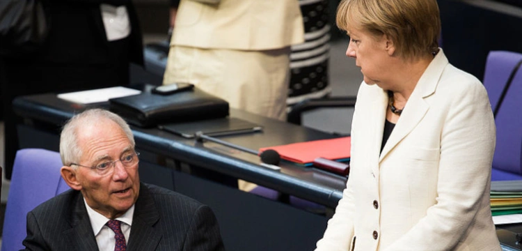 Szef Bundestagu ostrzegł przed eskalacją sporu z Polską i Węgrami