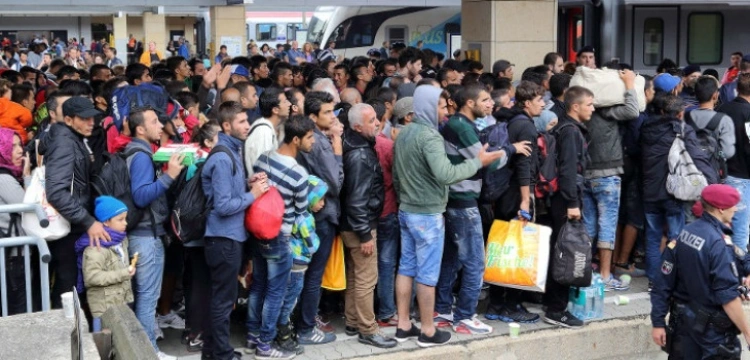 Francja - kraj imigranckiego bezprawia. 2 tys. napadów dziennie!!!