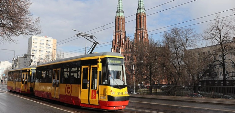 Skandal w Tramwajach Warszawskich. W czasie jazdy motorniczy oglądał… filmy dla dorosłych
