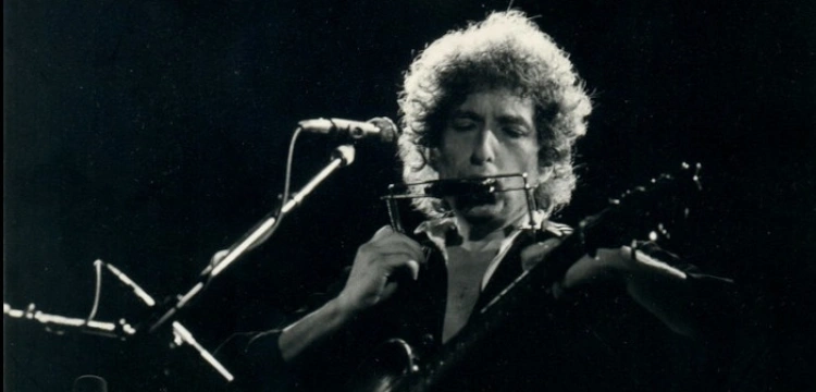 Bob Dylan oskarżony o molestowanie 12-latki