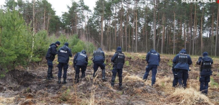 Ciała odnalezione pod Częstochową. Jak zginęły kobiety?
