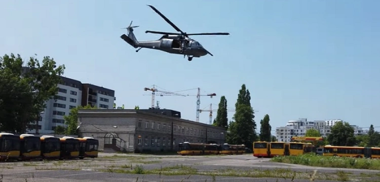 Na Mazurach helikopter wpadł do jeziora Tałty