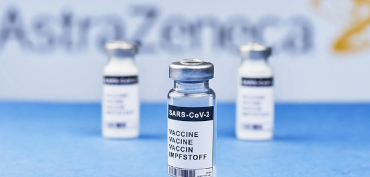 Sondaż: czy Polacy popierają obowiązkowe szczepienia?
