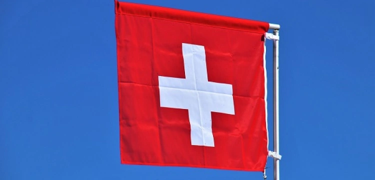 Szwajcaria też nakłada sankcje na Rosję ze skutkiem natychmiastowym