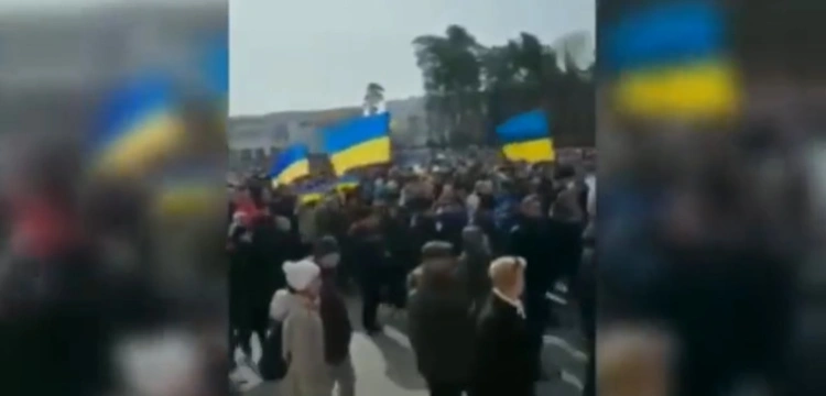 "Mordercy!" "Wyp****alać!" - tak Ukraińcy przywitali rosyjskich "liberatorów" w Sławutyczu