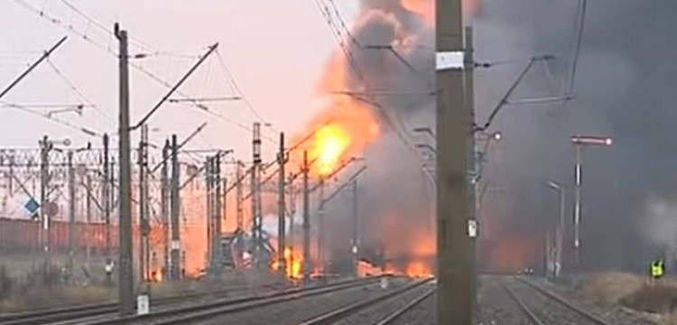 Po Wyspie Wężów „Wypier*****" usłyszał od Ukrainy rosyjski transport kolejowy sprzętu wojskowego 