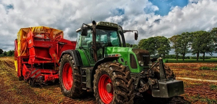 Rząd chce, by 0,5 mld zł nadwyżki KOWR przekazać m.in. na skup produktów rolnych 
