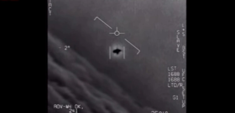 Raport w sprawie UFO: nie wiadomo co to, ale raczej nie kosmici