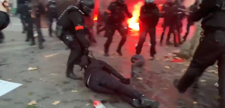 Niespotykana przemoc na francuskich ulicach
