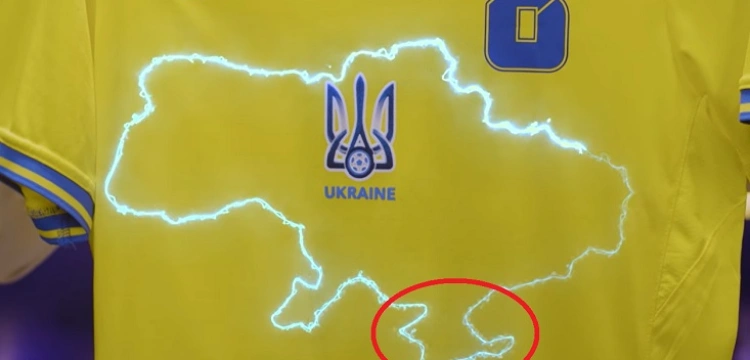 [Wideo, zdjęcia] Krym na koszulkach reprezentacji Ukrainy na ME. Rosja mówi o prowokacji, oskarża i żąda reakcji UEFA