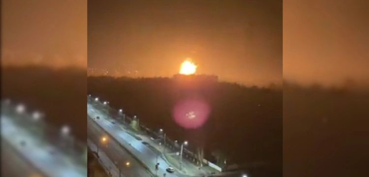 Rosja: Płonie magazyn ropy naftowej w Briańsku przy granicy z Ukrainą