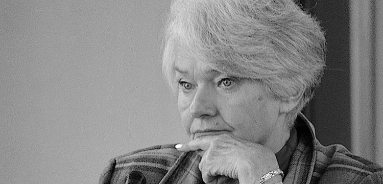 Krystyna Łybacka nie żyje. Była minister i wieloletnia posłanka SLD miała 74 lata