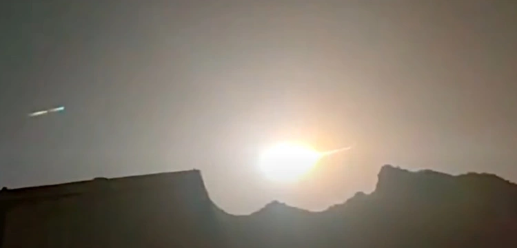 Znaki czasów: Meteoryt spadł w Chinach. Energia równa połowie bomby, która spadła w Hiroszimie!