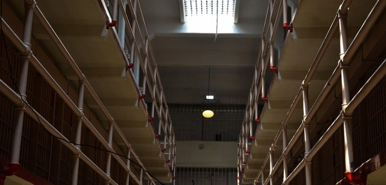 Rząd rozważa prywatyzacje więzień