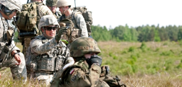 MSZ Rosji: dodatkowi żołnierze USA w Europie to "destrukcyjny krok"