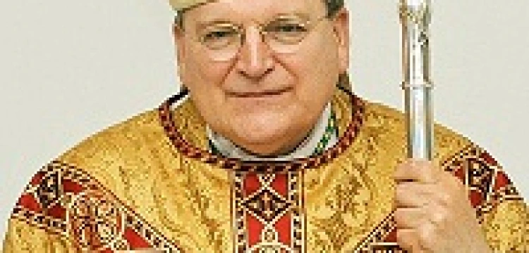 Barcikowski dla Fronda.pl: Kard. Burke jest człowiekiem posiadającym doświadczenie i cechy, które są dzisiejszemu Kościołowi potrzebne