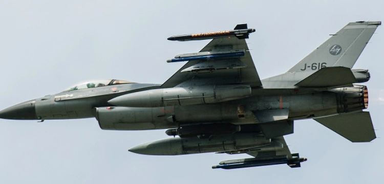 Gen. Waldemar Skrzypczak dla Fronda.pl: Nowe pociski do F-16 są świetne, tylko dlaczego jest ich tak mało?