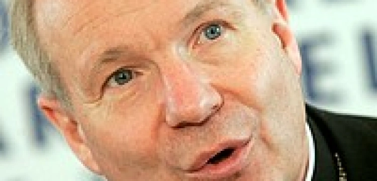 Postkomunistyczny tygodnik wystawia swoich kandydatów na papieża?