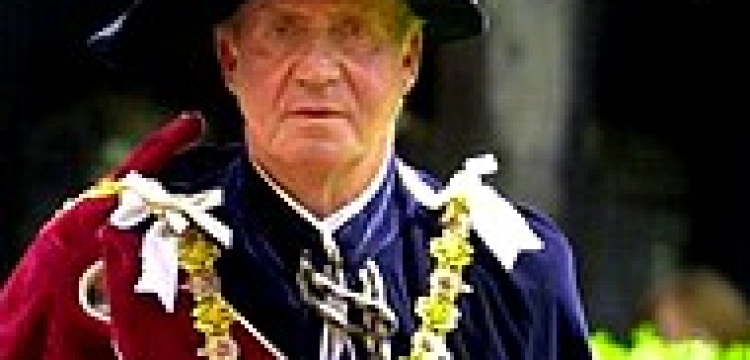 "Król Juan Carlos współpracuje ze złem"