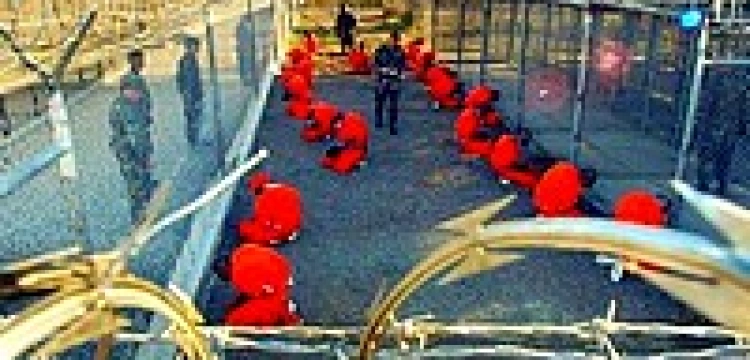 Katolicy do Obamy: Obiecałeś zamknąć Guantanamo? Zrób to