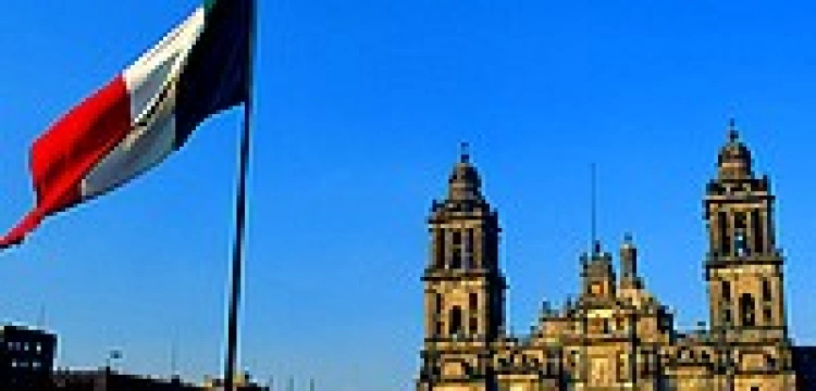 Lewicowe władze stolicy Meksyku podały do sądu duchownych