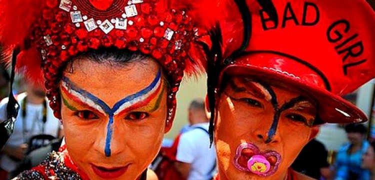 Warszawa marszów i parad