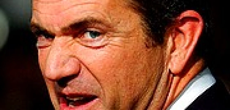 Czy Mel Gibson buduje sektę?