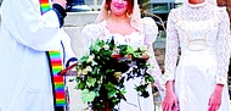 Portugalski rząd pozwolił na „małżeństwa” homoseksualistów