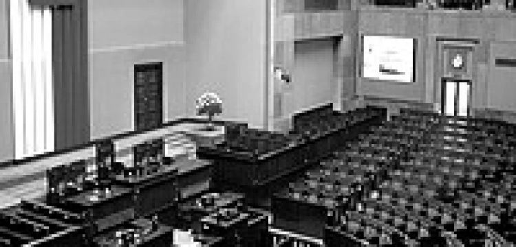 Sejm: „Las smoleński stał się miejscem polskiego dramatu”