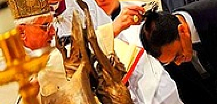 Chrześcijanie powinni bardziej pomagać islamskim konwertytom