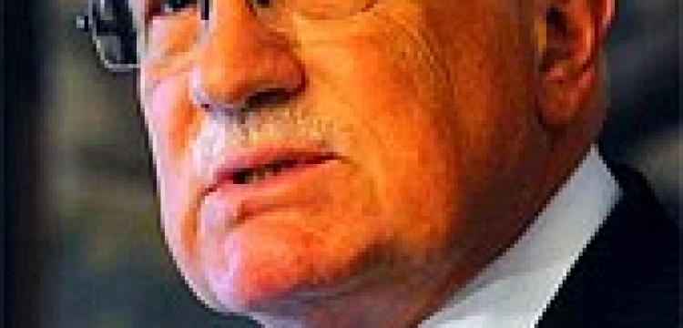 Klaus przeciąga podpisanie traktatu i irytuje euroentuzjastów